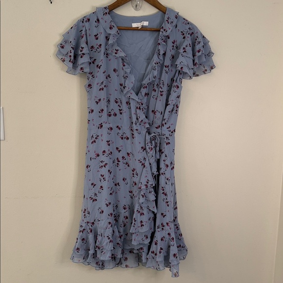 WAYF Ditsy floral ruffled mock wrap midi dress light blue pink brown V neck LG - Picture 1 of 11